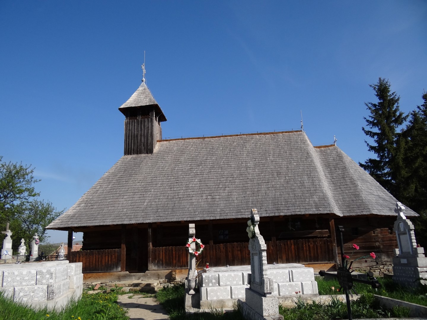 Biserica de lemn din Ghirbom